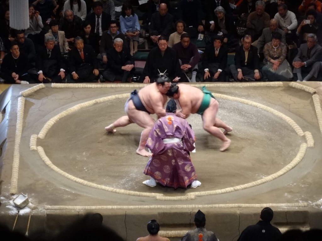 稀勢の里取組2