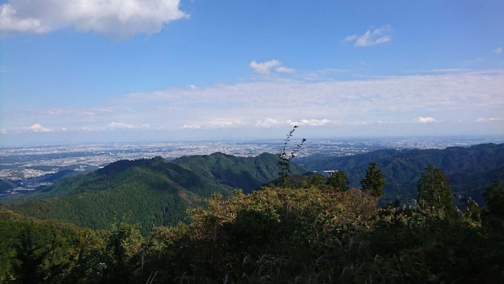 山頂からの景色（景信山）①