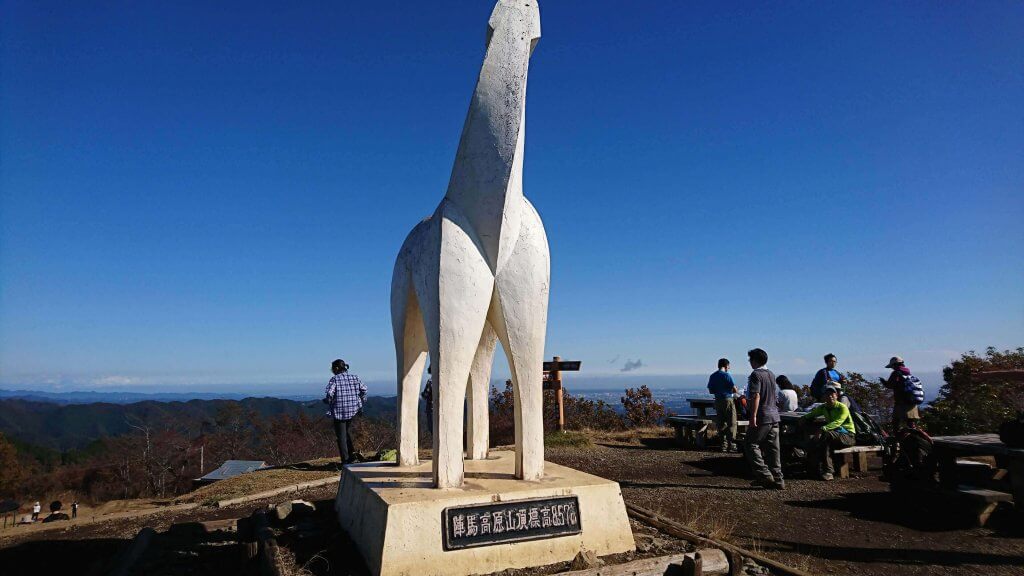 山頂のオブジェ